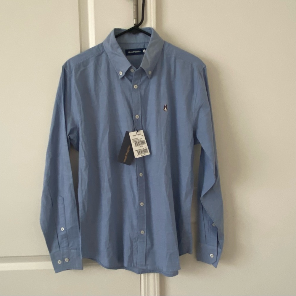 Hush Puppies Light Blue Button Down Shirt Mens Medium 100% Cotton Lightweight